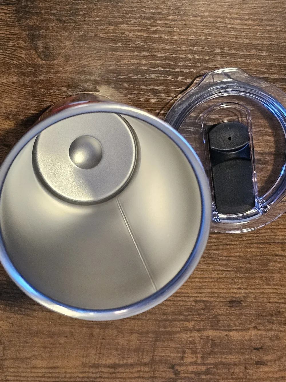 NWOT Stainless Tumbler with Grogu (Baby Yoda) Graphic